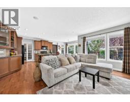 153 Cranleigh Bay SE - photo 12