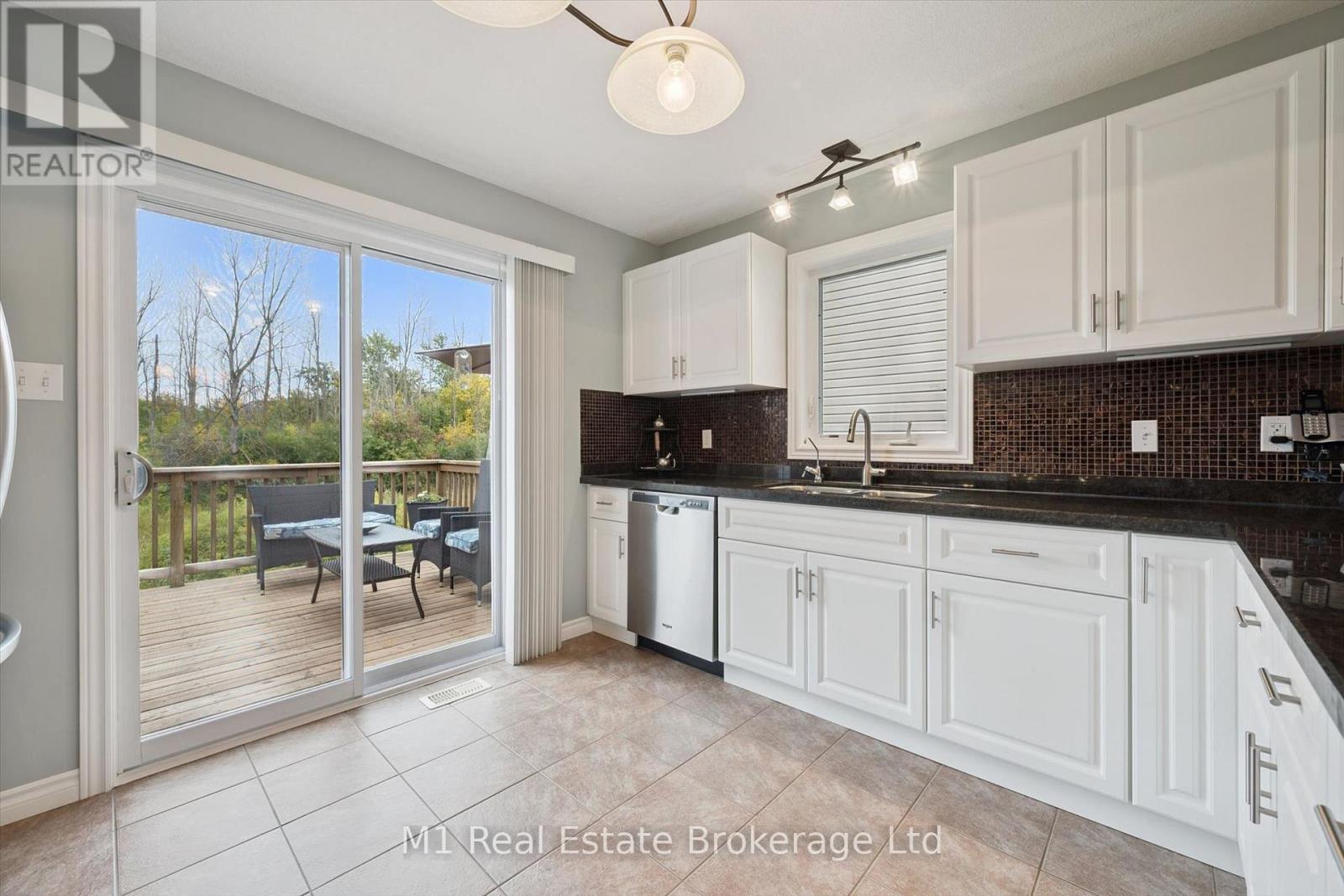 51 Mcgowan Street — photo 12