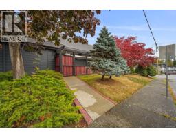 1175 Cliffe Ave, Courtenay, BC V9N2K2 Photo 6