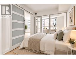 909 - 44 Gerrard Street W, Toronto, ON M5G2K2 Photo 19