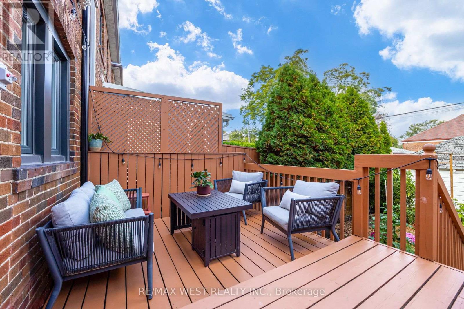 258 O'Connor Drive — photo 32