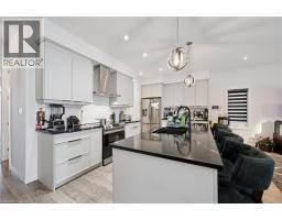 Pantry - 972 Stonecliffe Walk Unit# 18, Kitchener, ON N2P0K5 Photo 10