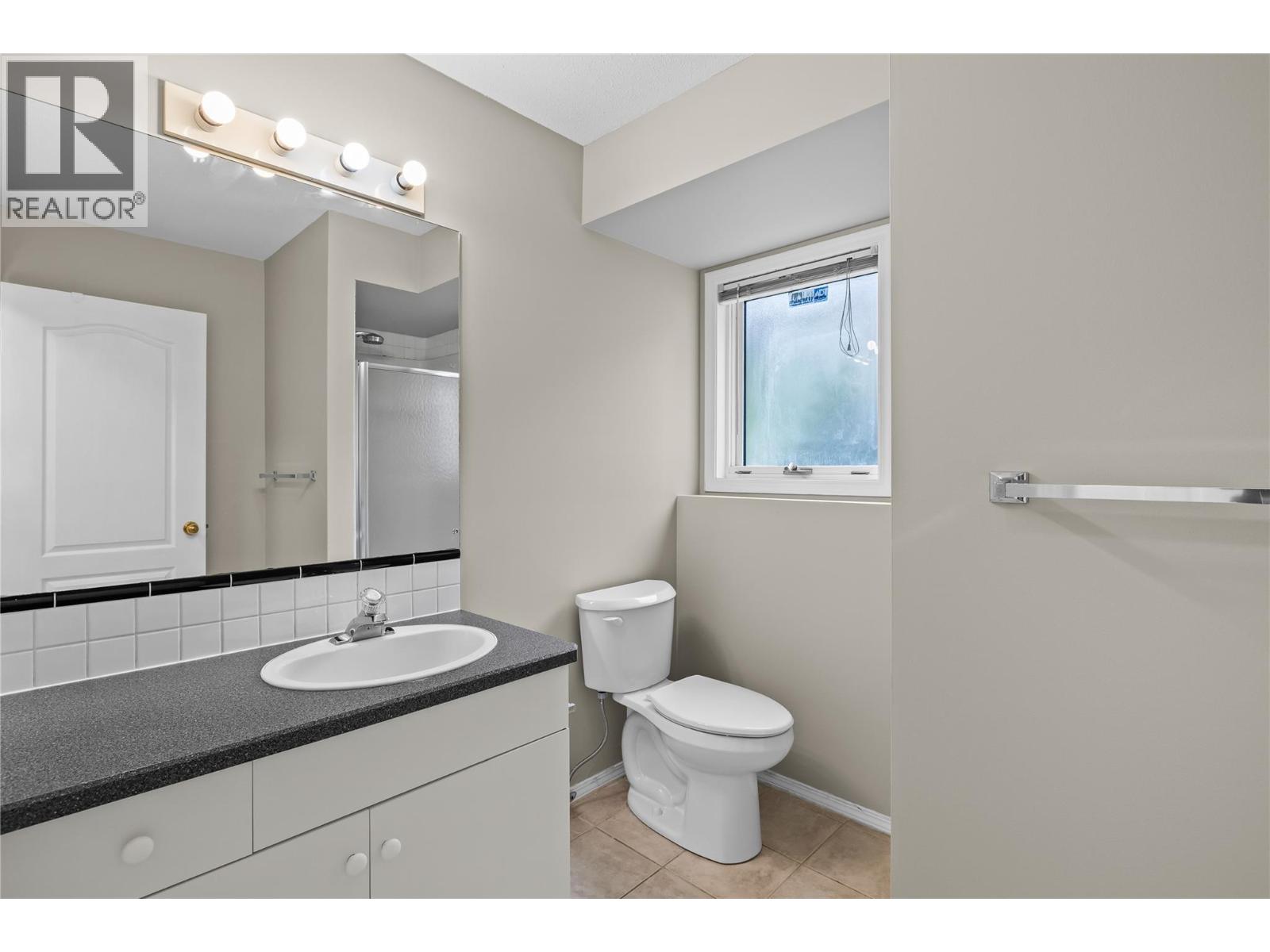 657 Royal View Drive, Kelowna - Image 1