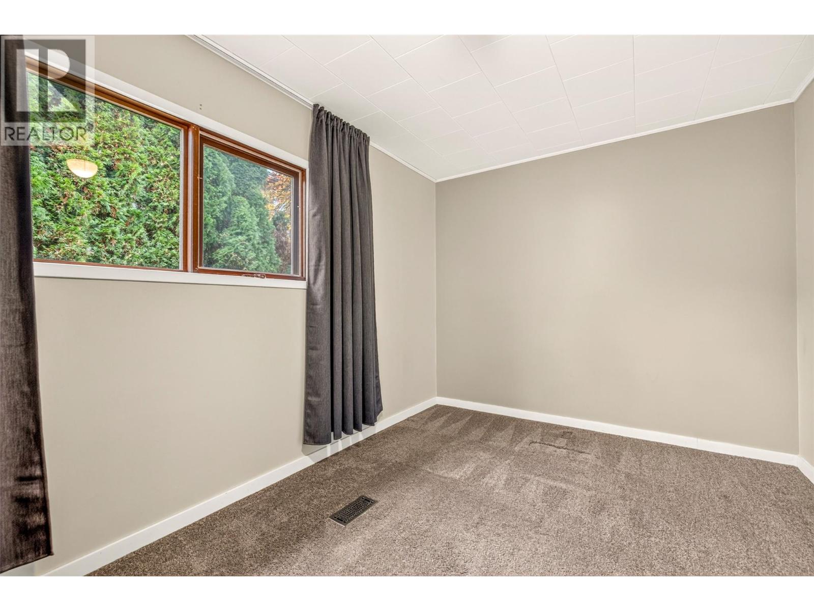 761 4th Avenue - 45