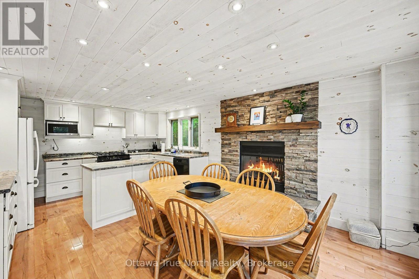 1015c Legion Road — photo 14