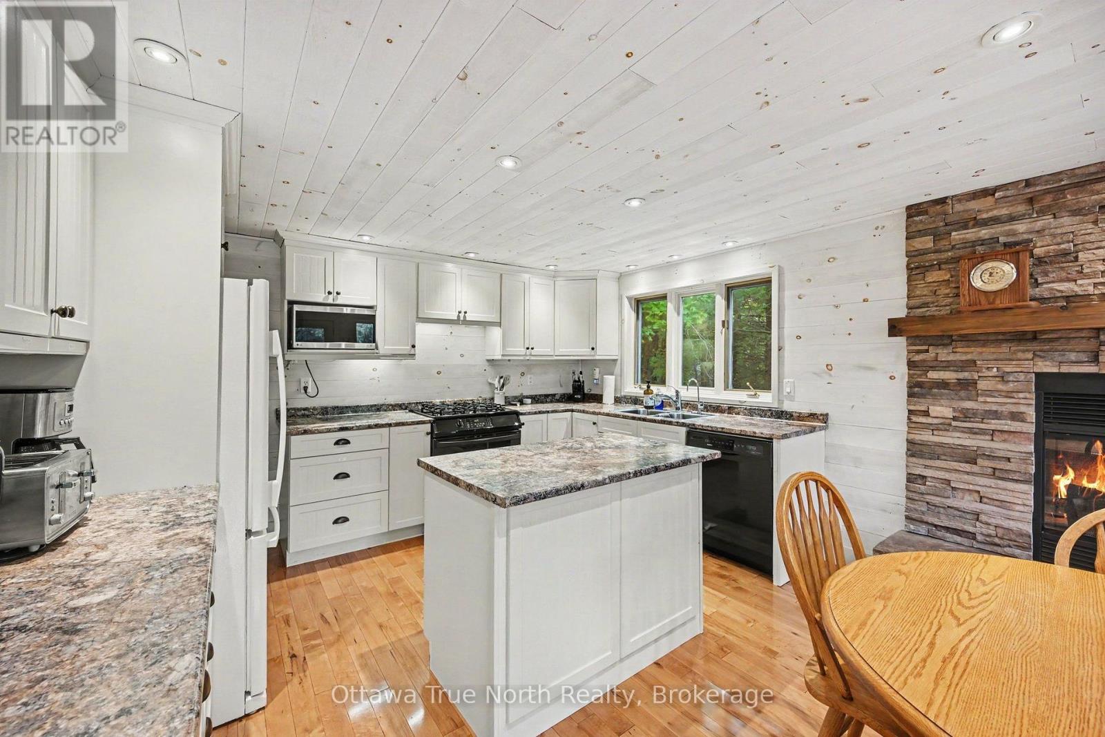1015c Legion Road — photo 19