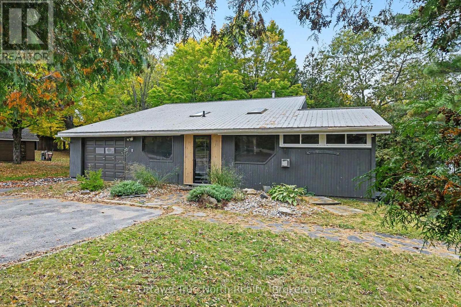1015c Legion Road — photo 3