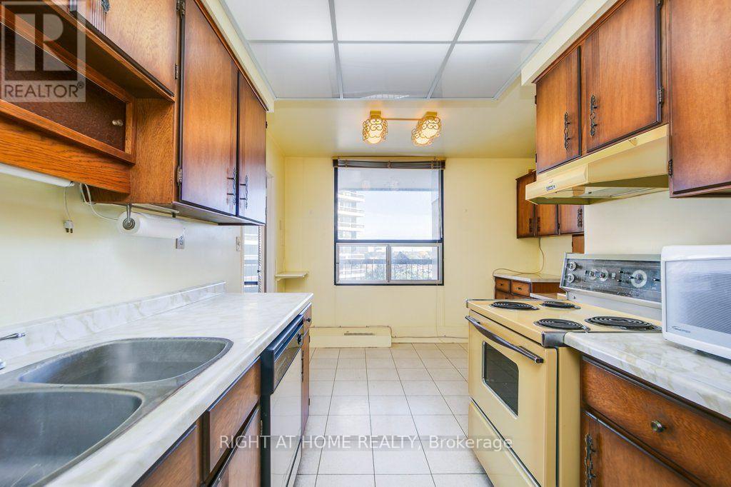 803- 115 Antibes Drive, Toronto, ON photo 15
