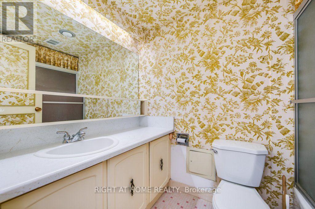 803- 115 Antibes Drive, Toronto, ON photo 23