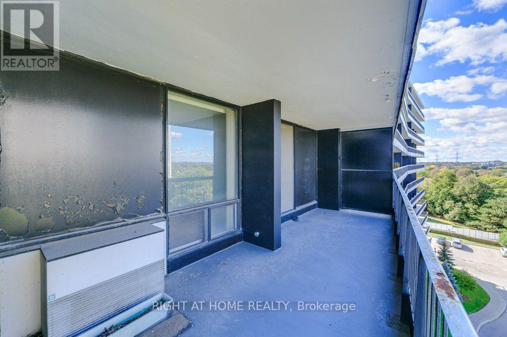803- 115 Antibes Drive, Toronto, ON photo 32