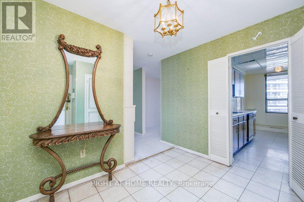 803- 115 Antibes Drive, Toronto, ON photo 5