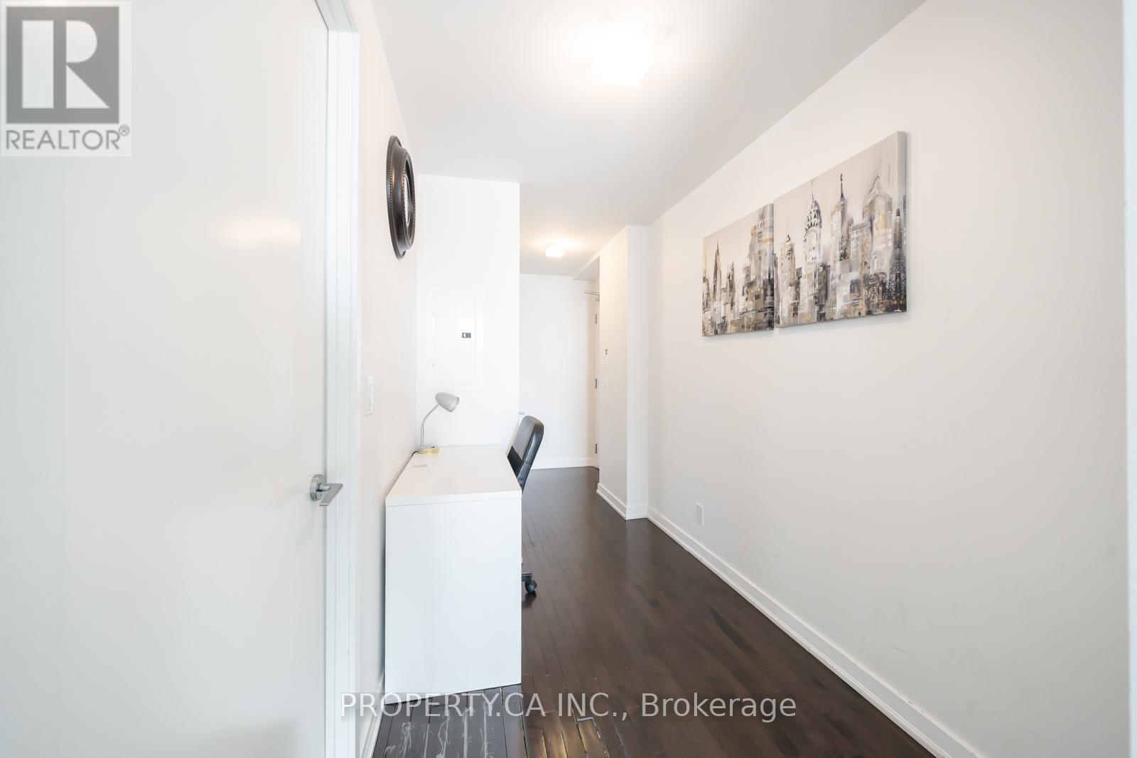 1908- 14 York Street South, Toronto, ON photo 11