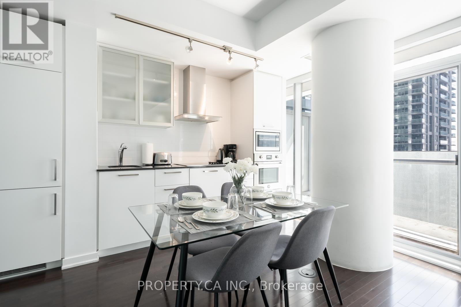 1908 - 14 YORK STREET S, Toronto (Waterfront Communities) — photo 3