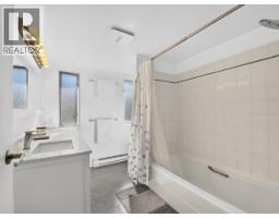 409 3980 Inlet Crescent, North Vancouver, BC V7G2P9 Photo 12