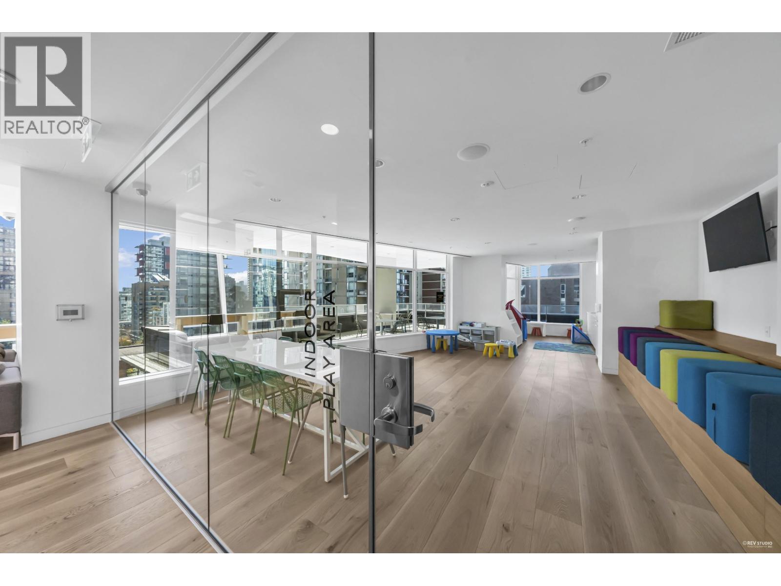 Photo of 2403 1277 HORNBY STREET 24