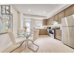 99 - 370d Red Maple Road, Richmond Hill, ON L4C5T4 Photo 11