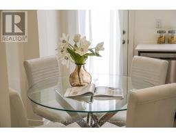 99 - 370d Red Maple Road, Richmond Hill, ON L4C5T4 Photo 14