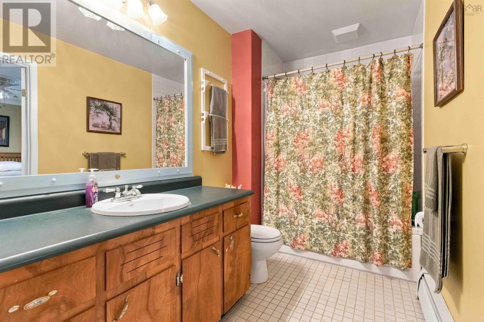 Property 20 of 47 of 9 Evans Court