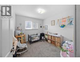 5516 Taylor Crescent NE - photo 12