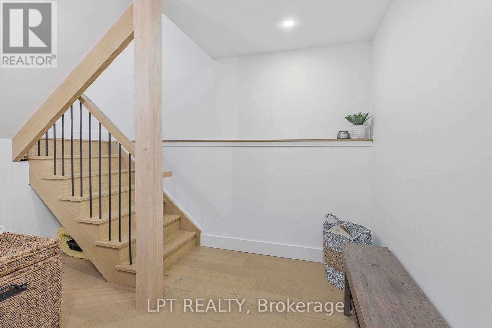 68 49th Street North, Wasaga Beach, ON photo 26