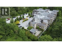 207 1150 Bailey Street, Squamish, BC V8B0R4 Photo 19