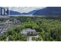 207 1150 Bailey Street, Squamish, BC V8B0R4 Photo 22