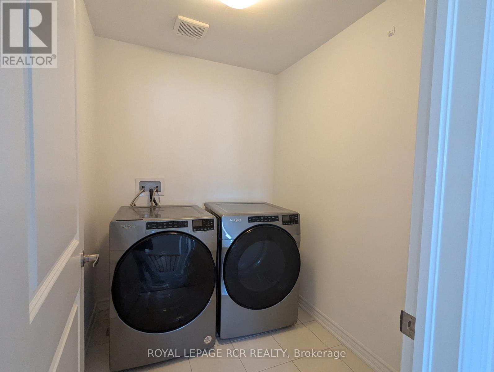 35 Middleton Street — photo 17