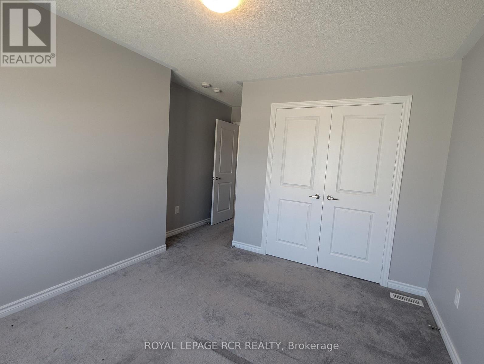 35 Middleton Street — photo 19