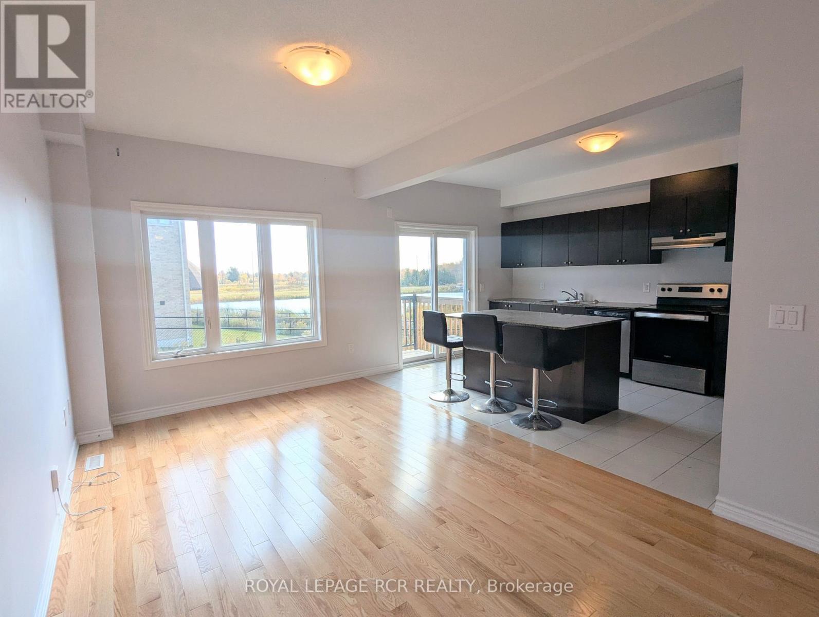 35 Middleton Street — photo 4