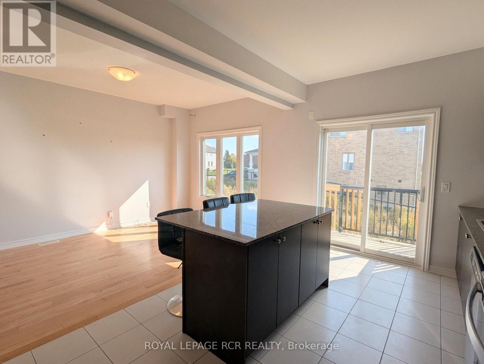35 Middleton Street — photo 8