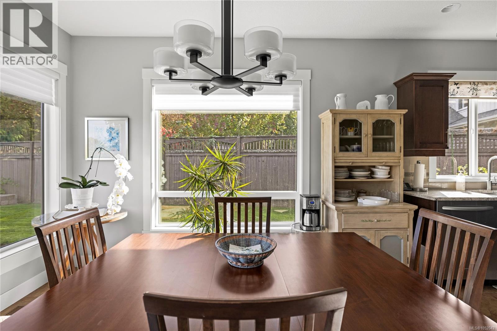 688 Lowry's Rd, French Creek - Image 1