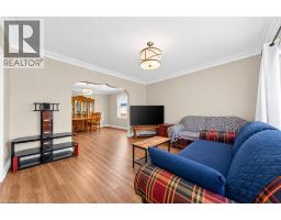 16 Garden Street, Thorold, ON L2V3J1 Photo 9