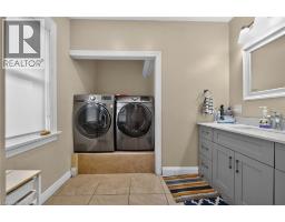16 Garden Street, Thorold, ON L2V3J1 Photo 13