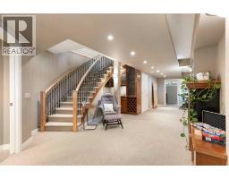 5012 20 Street SW - photo 35