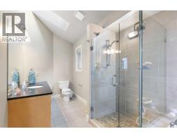 5012 20 Street SW - photo 26