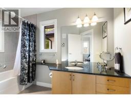 5012 20 Street SW - photo 32