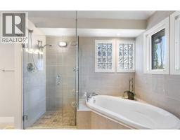 5012 20 Street SW - photo 25