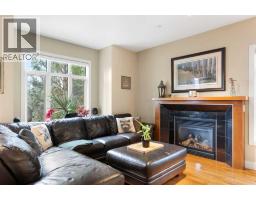 5012 20 Street SW - photo 12