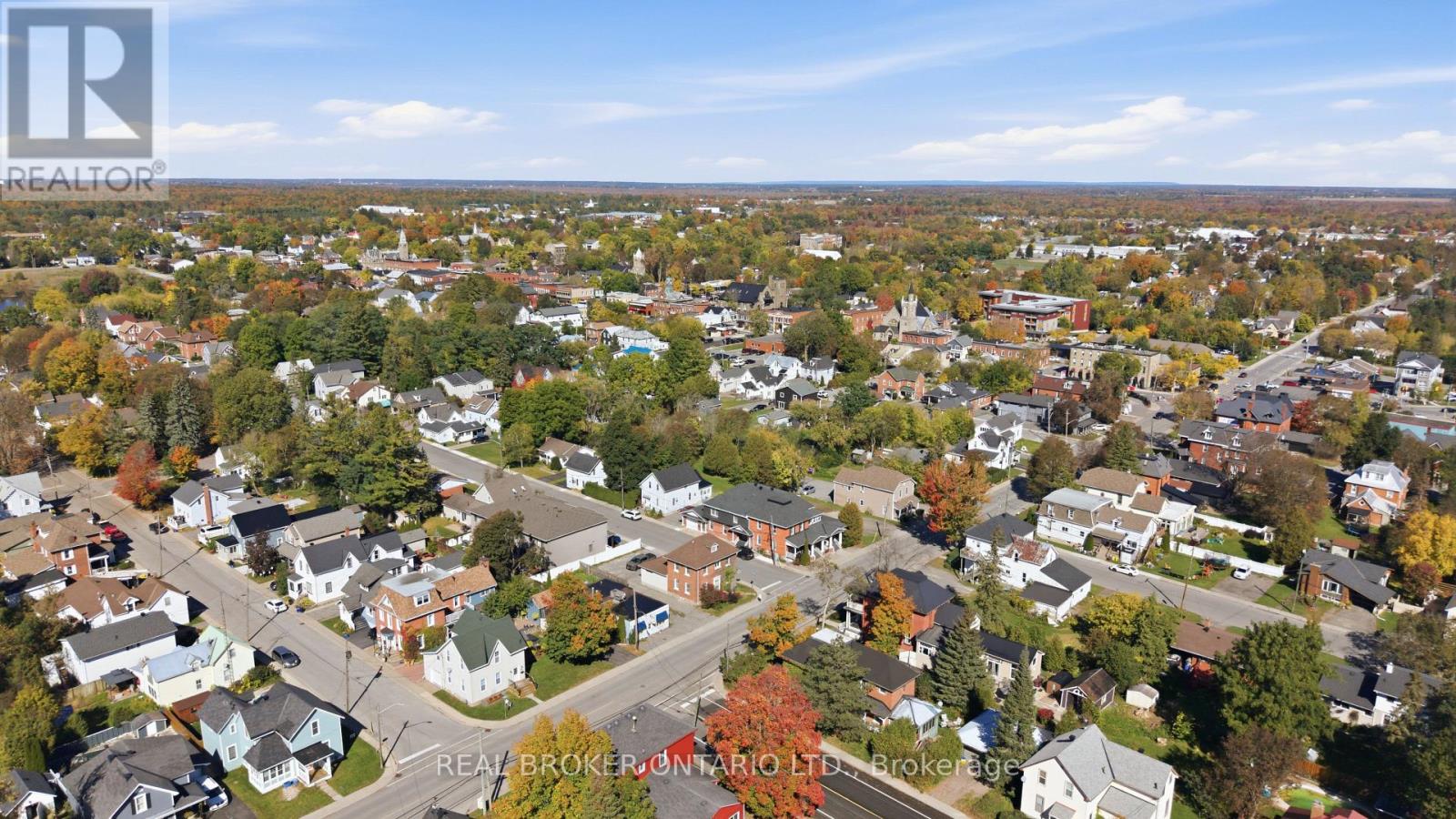 69 Lake Avenue West — photo 40