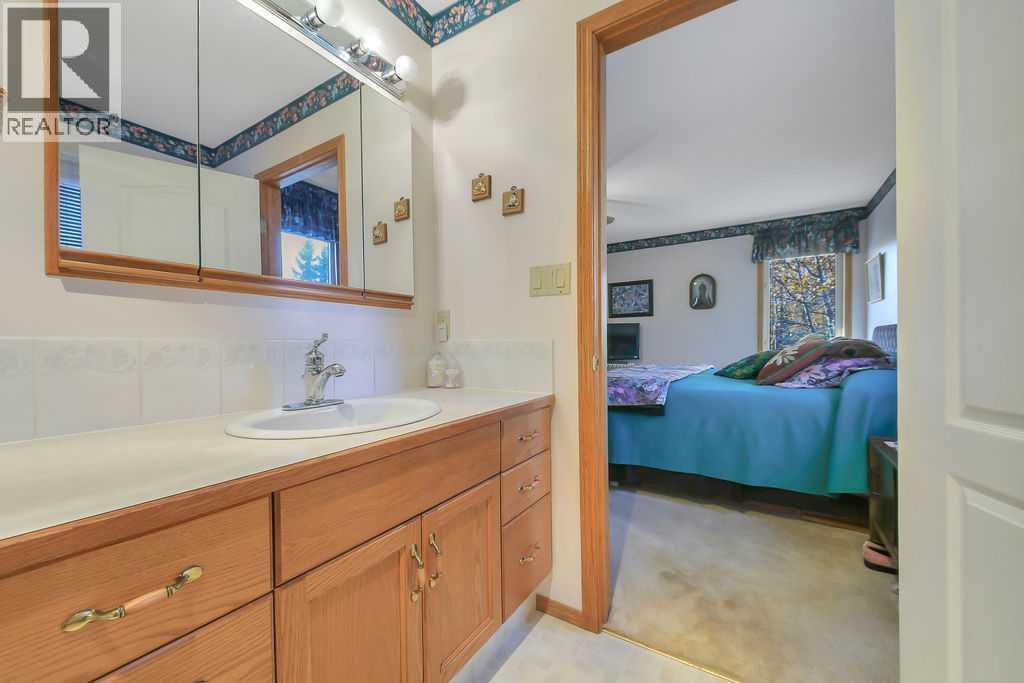 Listing photo – 51 Willow Springs Crescent, Sylvan Lake