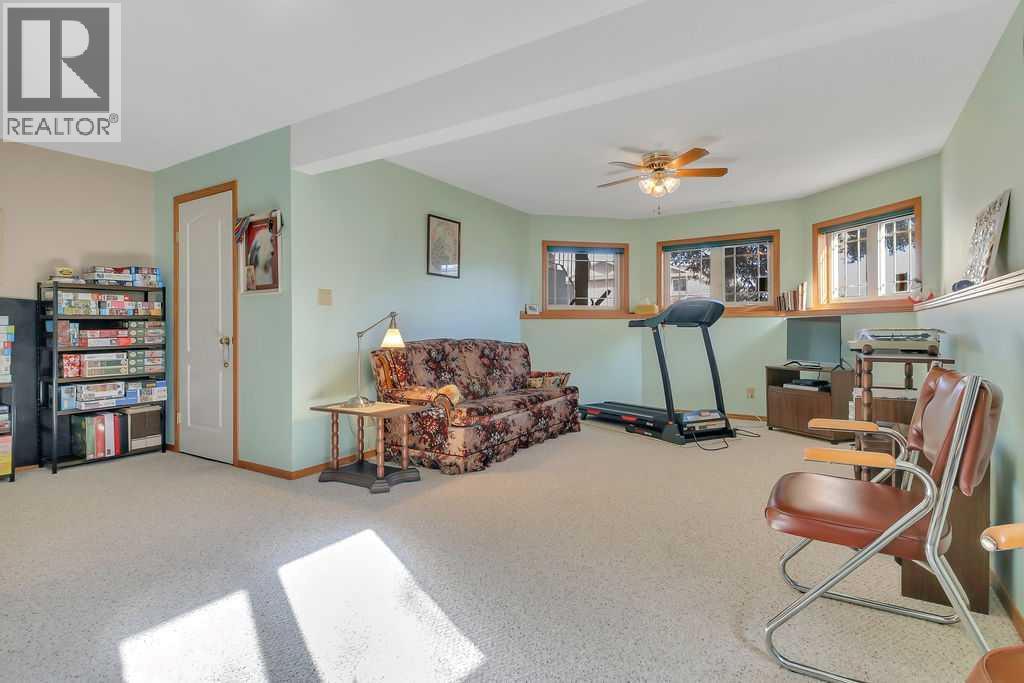 Listing photo – 51 Willow Springs Crescent, Sylvan Lake