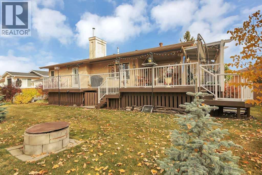 Listing photo – 51 Willow Springs Crescent, Sylvan Lake