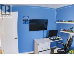 635 Hoffman Ave, Langford, BC V9B3A6 Photo 18