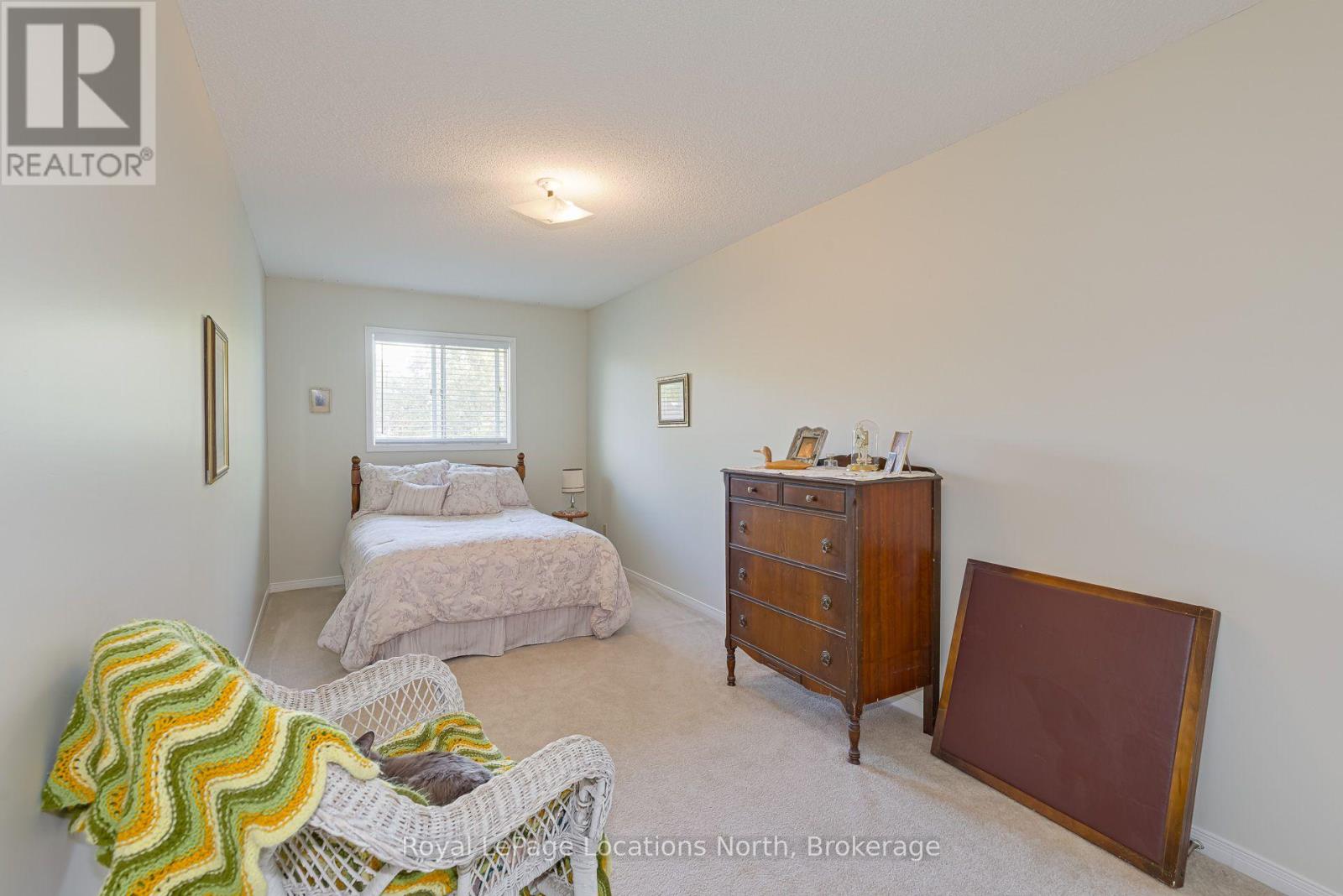 403 Thomas Street South — photo 22