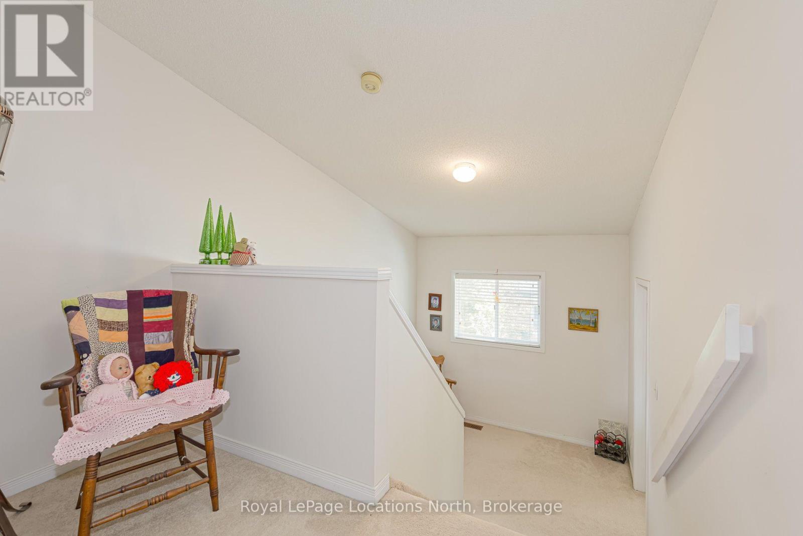 403 Thomas Street South — photo 25