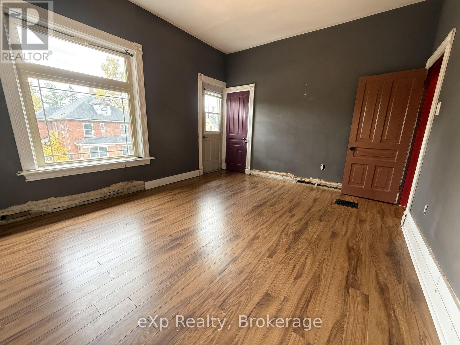 388 11TH STREET - 17