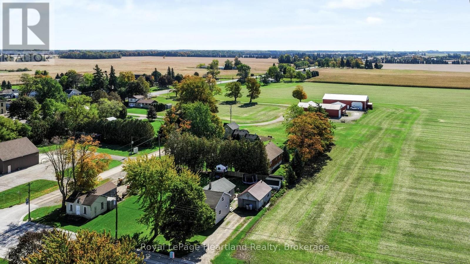 33 MILL ROAD - 43