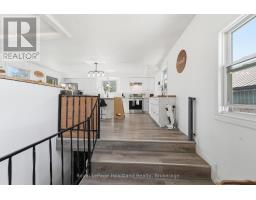 Foyer - 33 Mill Road, Bluewater, ON N0M1J0 Photo 7