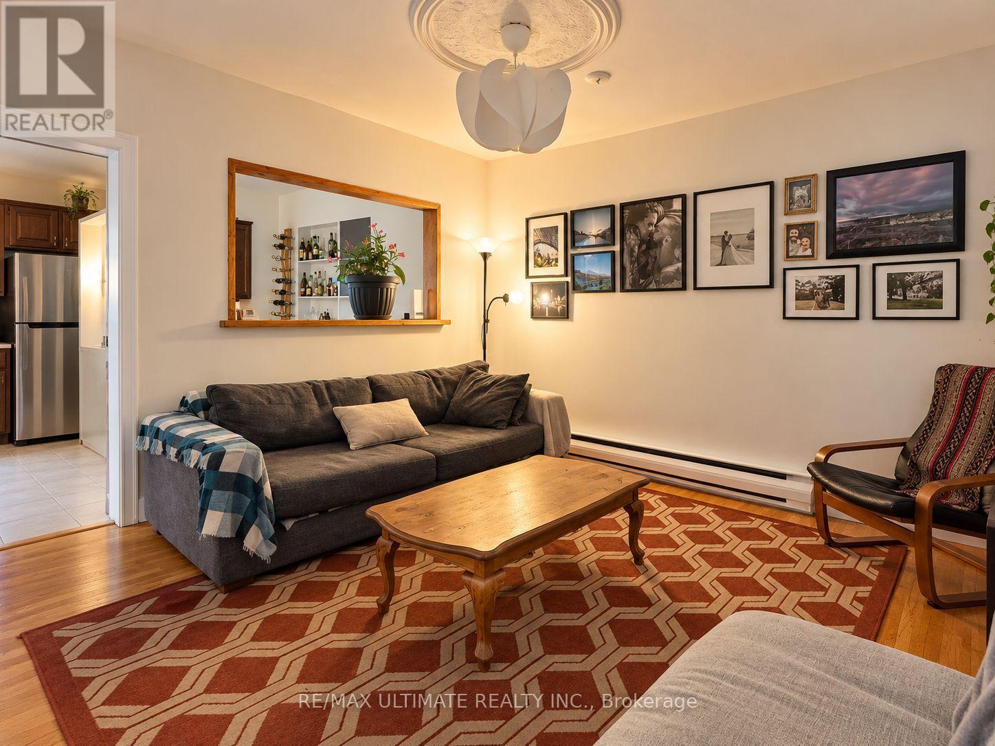 673 COLLEGE STREET, Toronto (Palmerston-Little Italy) — photo 12