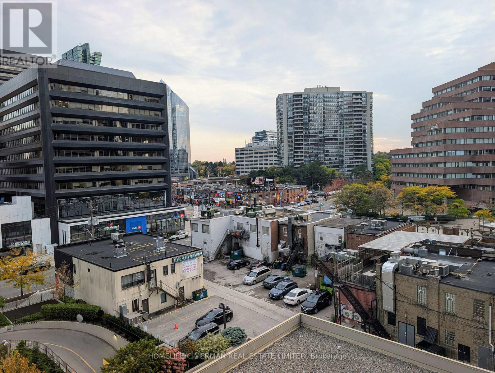 610- 30 Greenfield Avenue, Toronto, ON photo 13